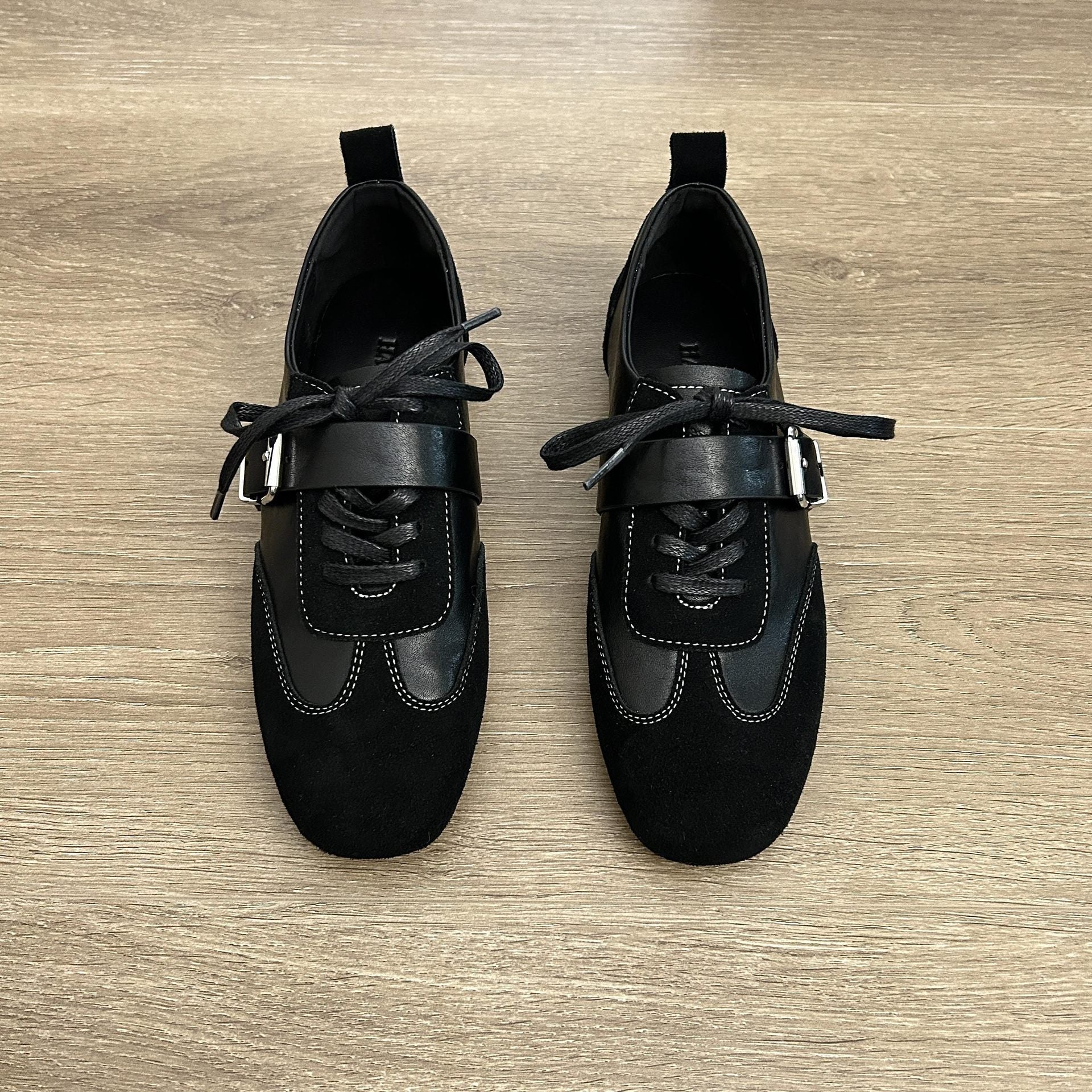 Damen modische Schnürschuhe mit dekorativem Element und hochwertiger Verarbeitung Heidi Mode - Image 8