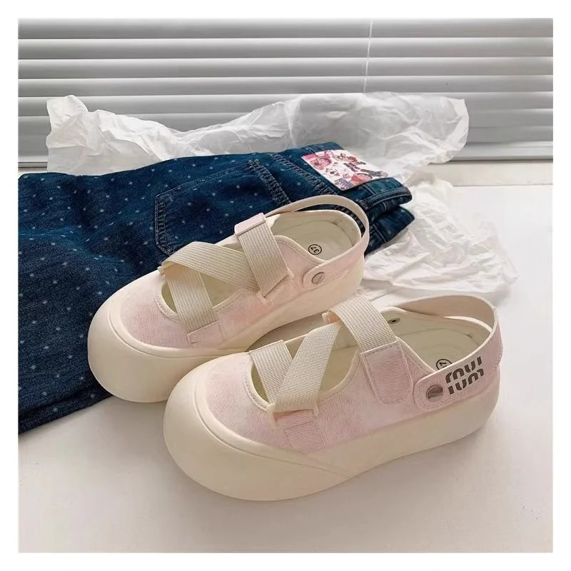 Damen modische Slip-On Clogs mit verstellbaren Riemen und komfortabler dämpfender Sohle Heidi Mode - Image 7