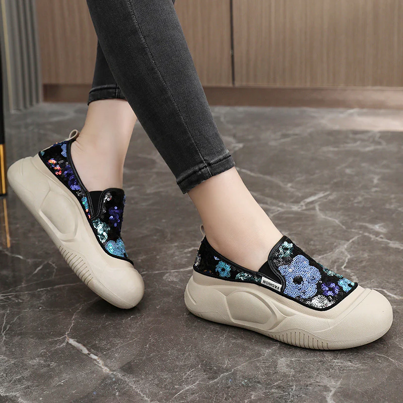 Damen modische Slip-On Sneakers mit glitzerndem Obermaterial und bequemer Sohle Heidi Mode - Image 4