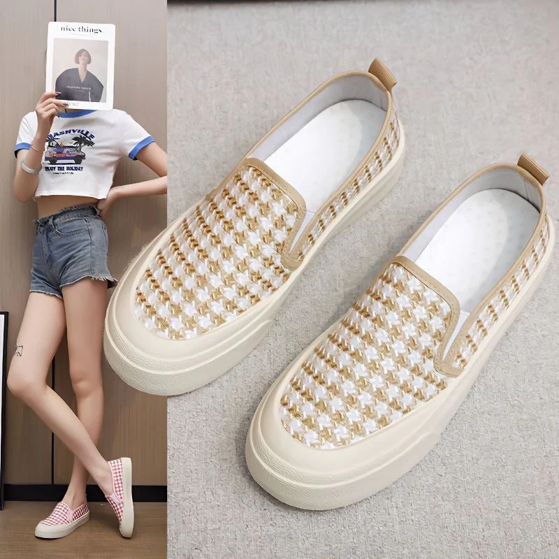 Damen modische Slip-On Sneakers mit Karomuster und flexiblem Fußbett Heidi Mode - Image 7