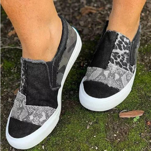 Damen modische Slip-On Sneakers mit Muster-Mix von Heidi Mode - Image 8