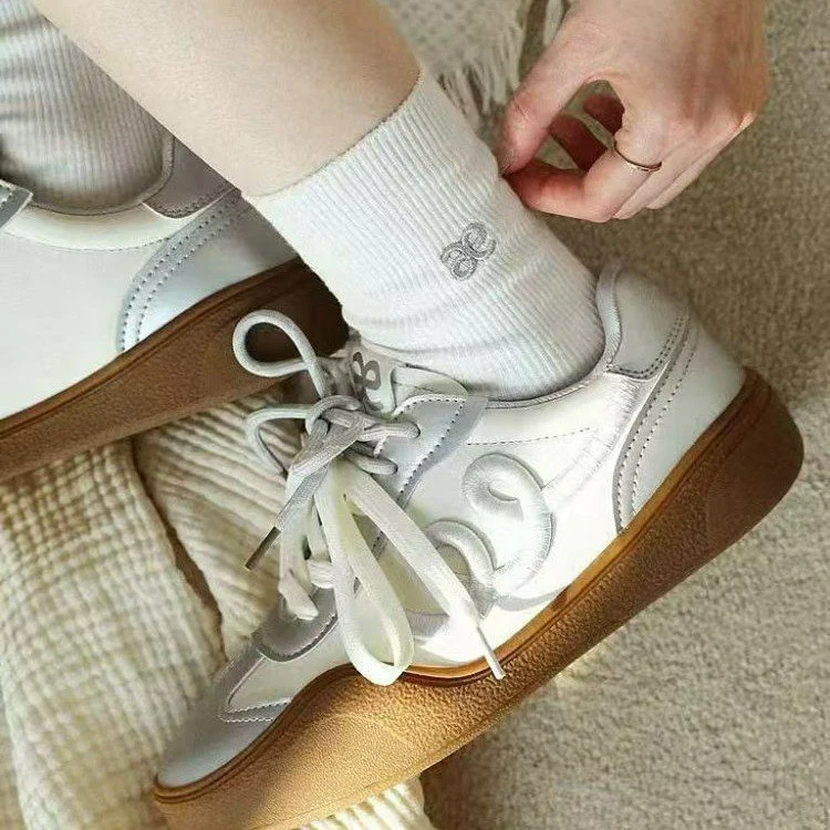 Damen modische Sneaker mit einzigartigem Schnürsystem und Komfortsohle Heidi Mode - Image 7