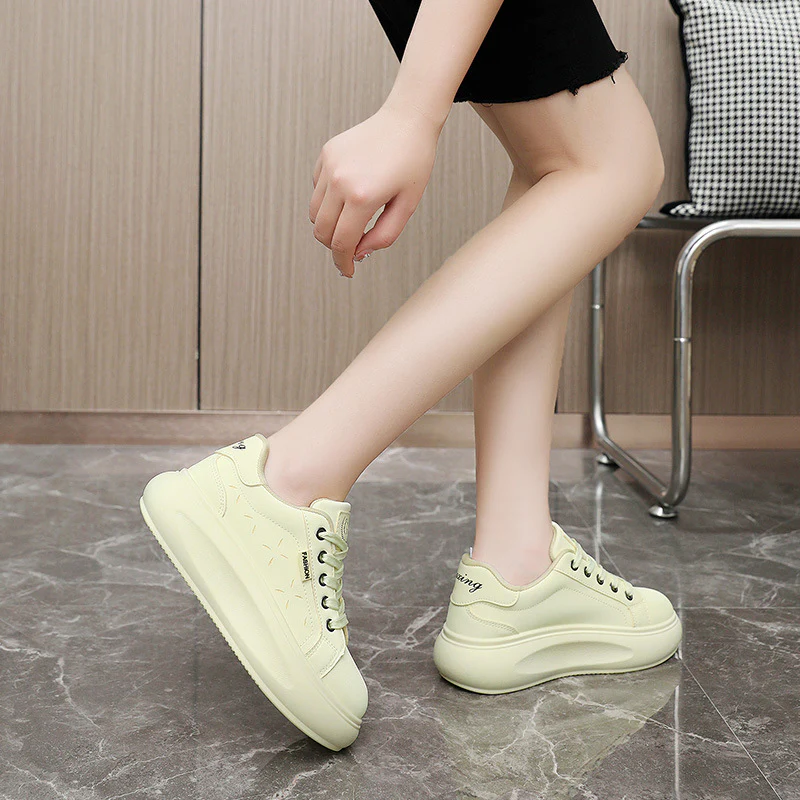 Damen modische Sneaker mit ergonomischem Design und dämpfender Sohle Heidi Mode - Image 4