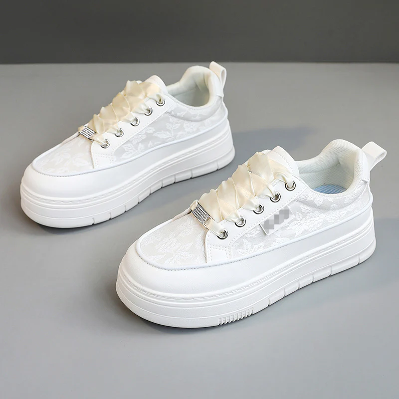 Damen Modische Sneaker mit floralem Design und erhöhtem Plateau Heidi Mode - Image 6