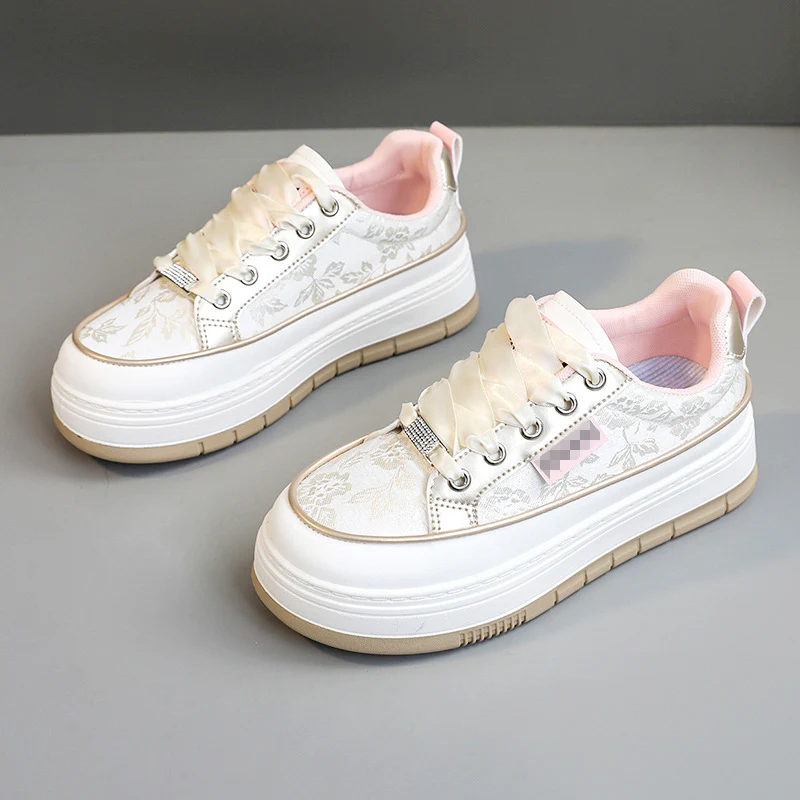 Damen Modische Sneaker mit floralem Design und erhöhtem Plateau Heidi Mode - Image 7