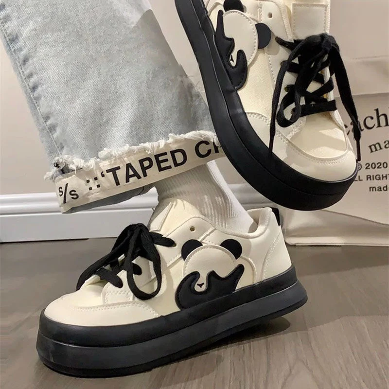 Damen Modische Sneaker mit gepolsterter Sohle und urbanem Design Heidi Mode - Image 3