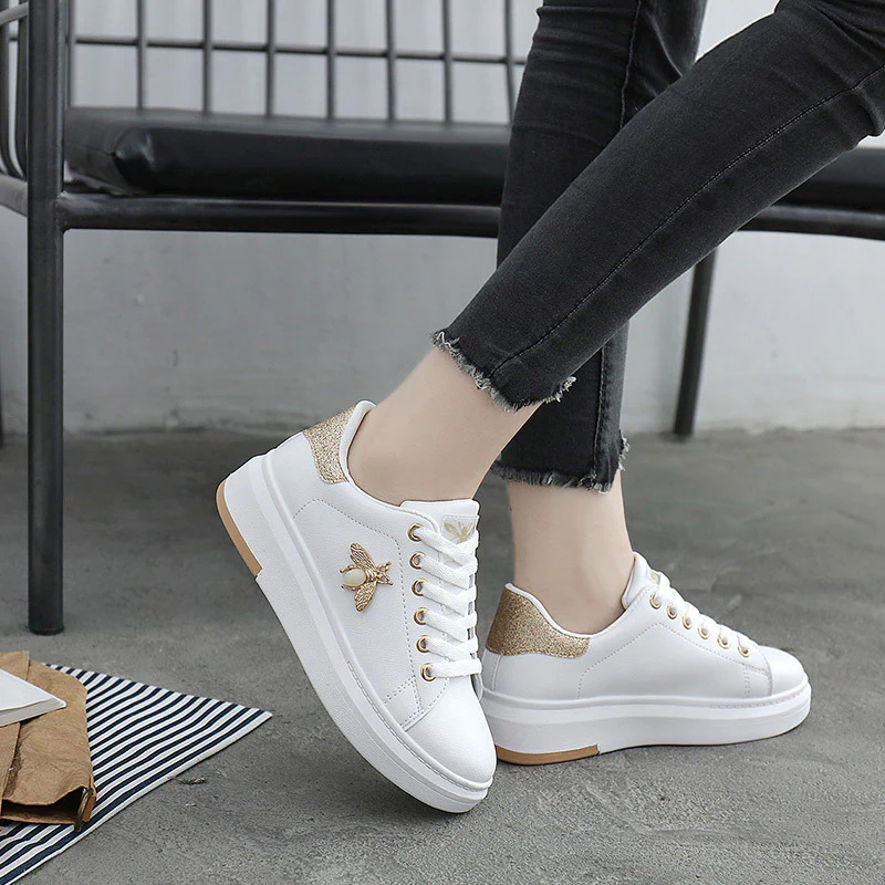 Damen modische Sneaker mit glitzerndem Akzent und Bienenanhänger Heidi Mode - Image 3