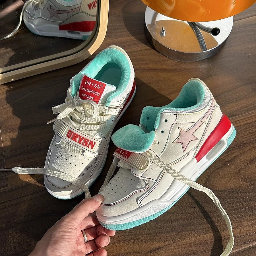 Damen modische Sneaker mit praktischem Klettverschluss und stylischem Sternenmuster Heidi Mode - Image 2