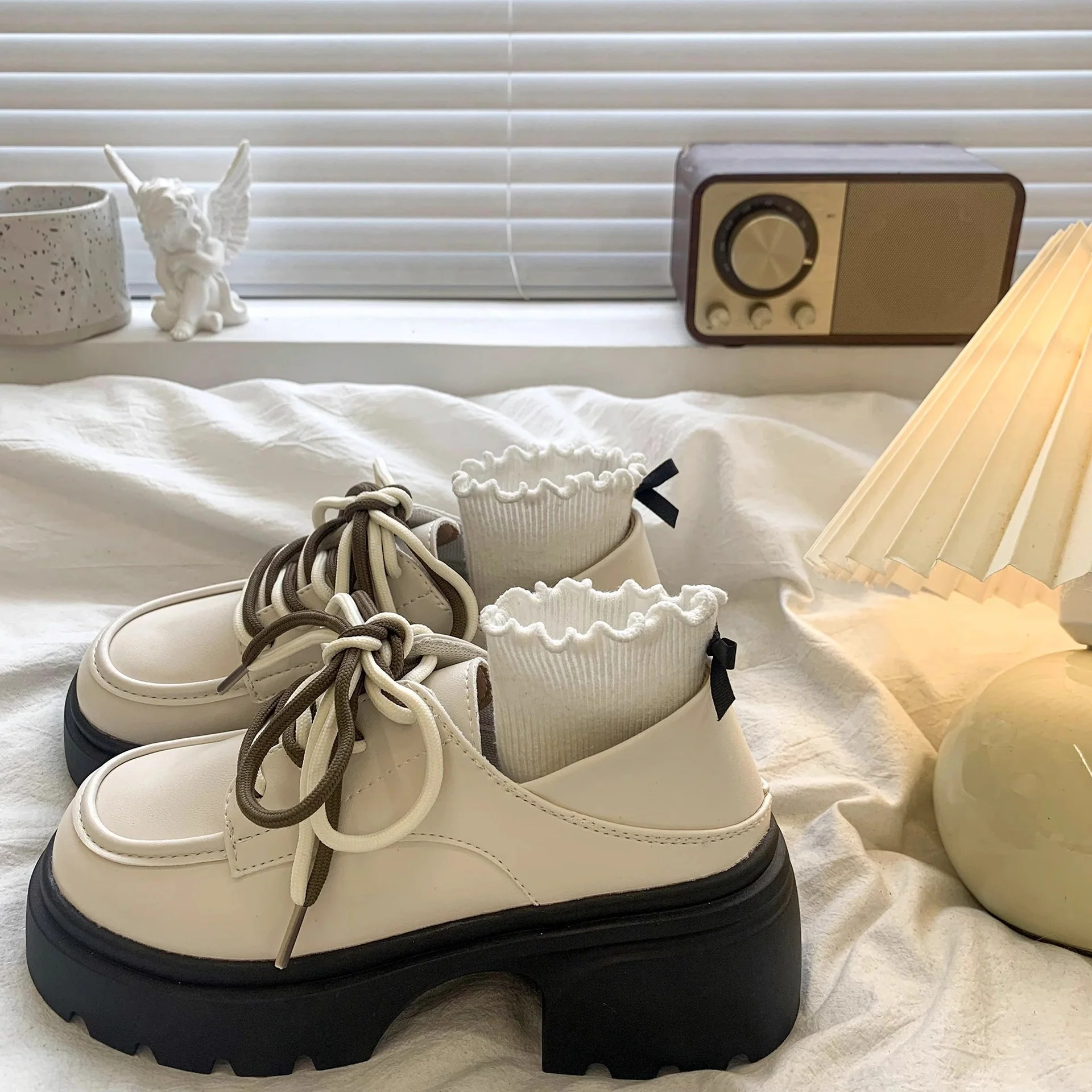Damen Modische Sneakerboots mit hohem Kragen und robustem Sohlenprofil Heidi Mode