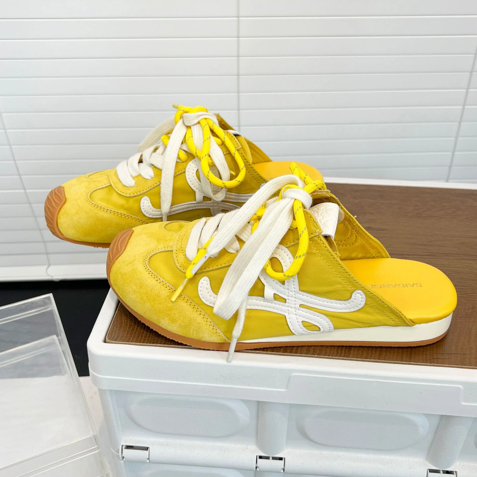 Damen Modische Sneakers mit atmungsaktiver Konstruktion und rutschfester Sohle Heidi Mode - Image 8