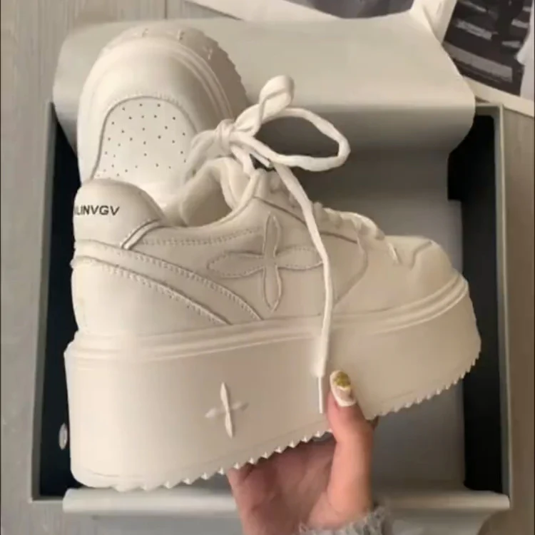 Damen modische Sneakers mit atmungsaktiver Oberflächenstruktur und dämpfendem Sohlenprofil Heidi Mode - Image 5