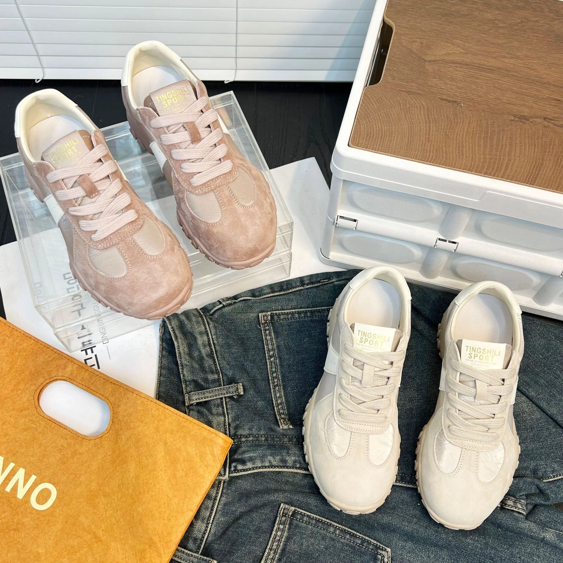 Damen modische Sneakers mit atmungsaktiver Oberflächenstruktur und rutschfester Sohle Heidi Mode - Image 3