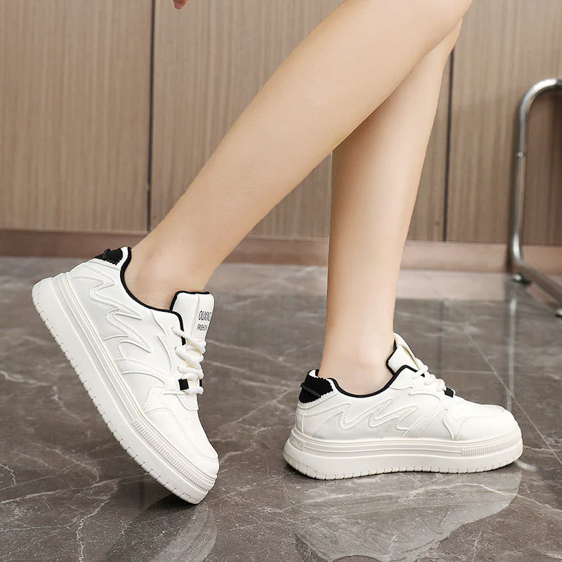 Damen modische Sneakers mit atmungsaktiver Oberflächenstruktur und trendigem Design Heidi Mode - Image 4