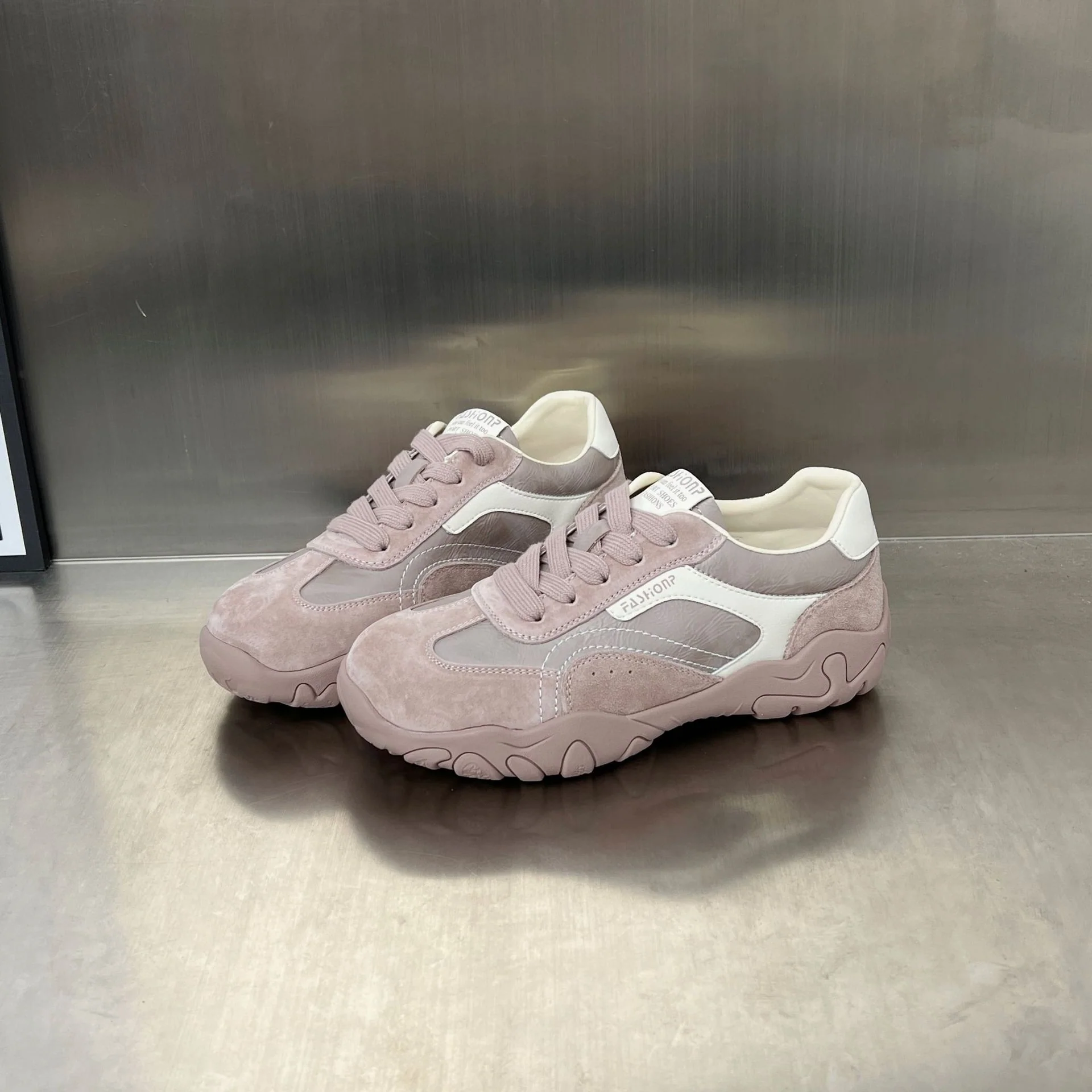 Damen modische Sneakers mit atmungsaktiver Obermaterialkombination und stabiler Laufsohle Heidi Mode - Image 4