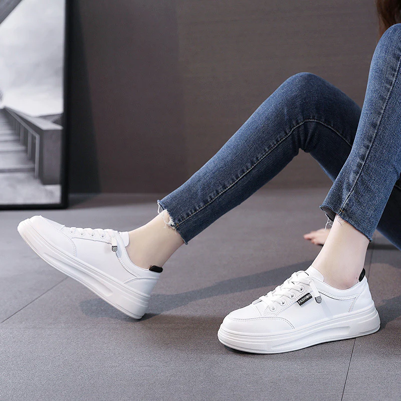 Damen modische Sneakers mit dämpfendem Sohlenprofil und atmungsaktiver Obermaterialstruktur Heidi Mode - Image 3