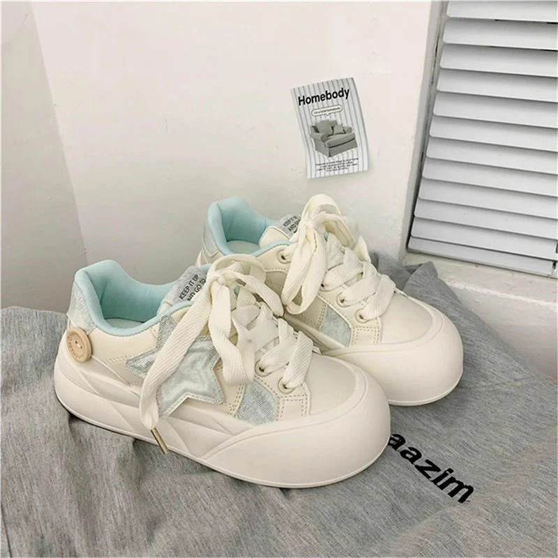 Damen modische Sneakers mit dekorativem Sternenapplikation und dämpfender Sohle Heidi Mode - Image 7