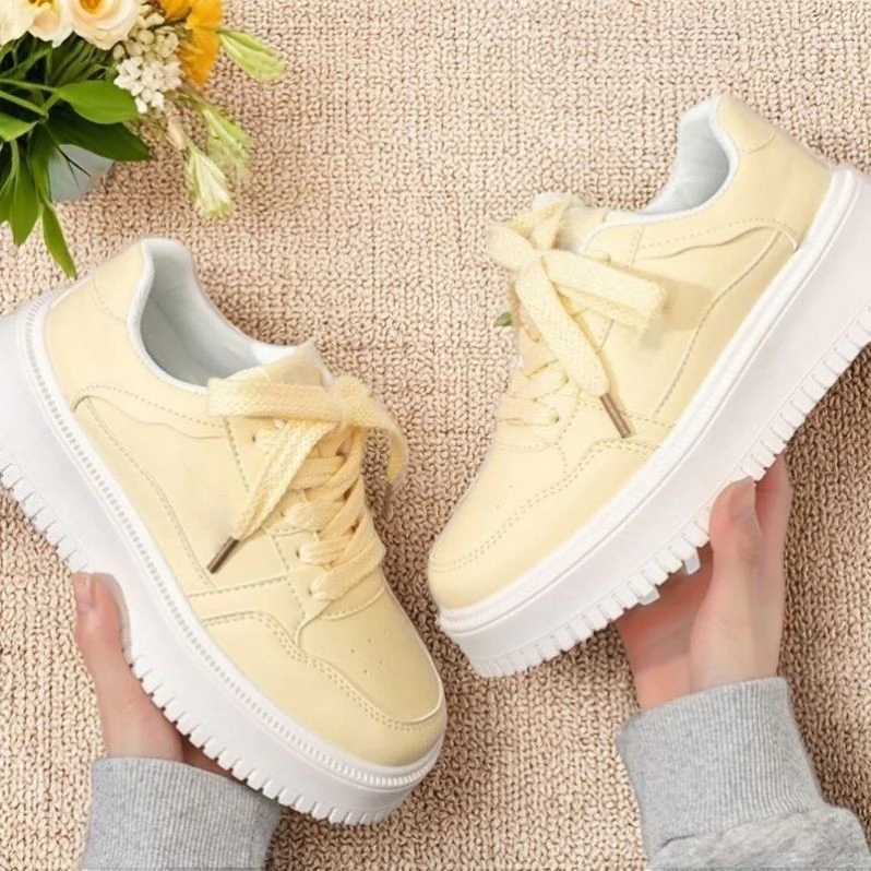 Damen Modische Sneakers mit dicker Sohle und atmungsaktiver Oberflächenstruktur Heidi Mode - Image 7