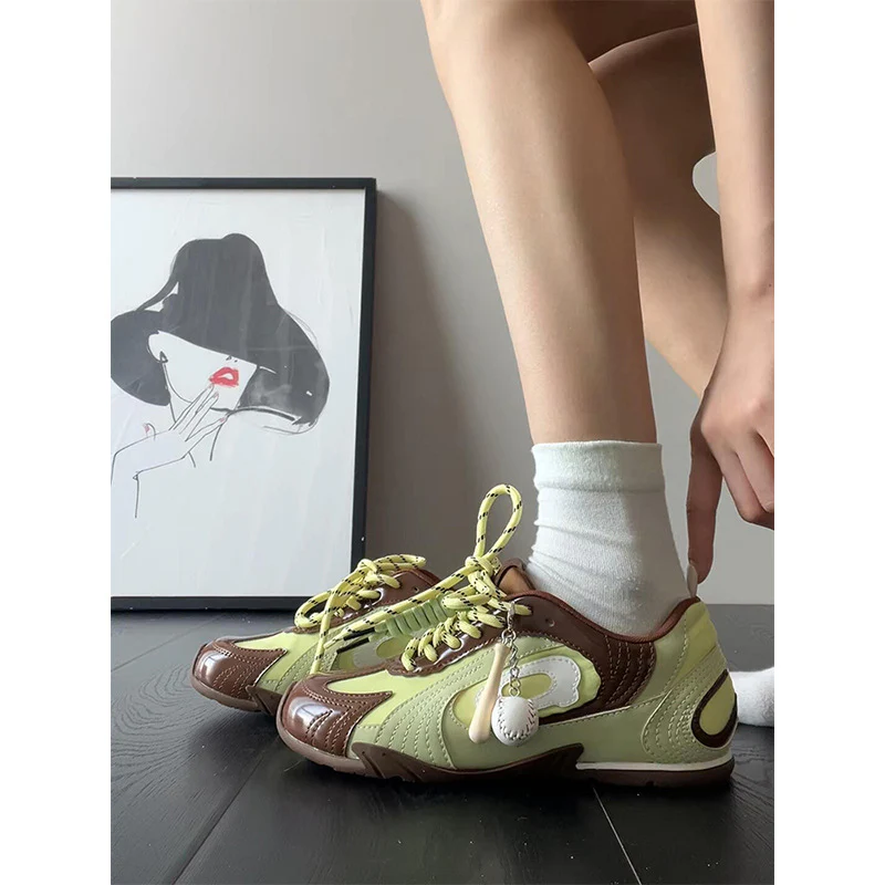 Damen modische Sneakers mit einzigartigem Design und atmungsaktiver Oberfläche Heidi Mode - Image 6