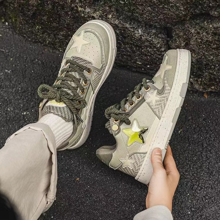 Damen Modische Sneakers mit einzigartigen Stern-Applikationen und rutschfester Sohle Heidi Mode - Image 2