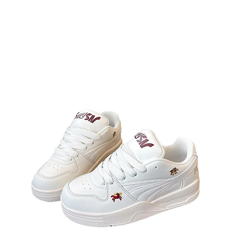 Damen modische Sneakers mit einzigartigen Stickereien und gepolsterter Sohle Heidi Mode - Image 5