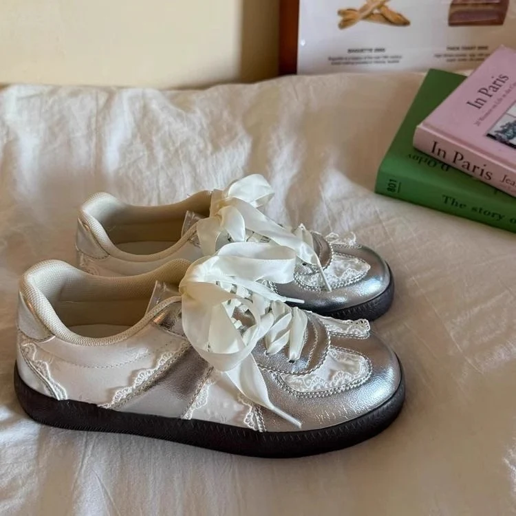 Damen Modische Sneakers mit eleganter Spitzenstruktur und komfortabler Sohle Heidi Mode - Image 4