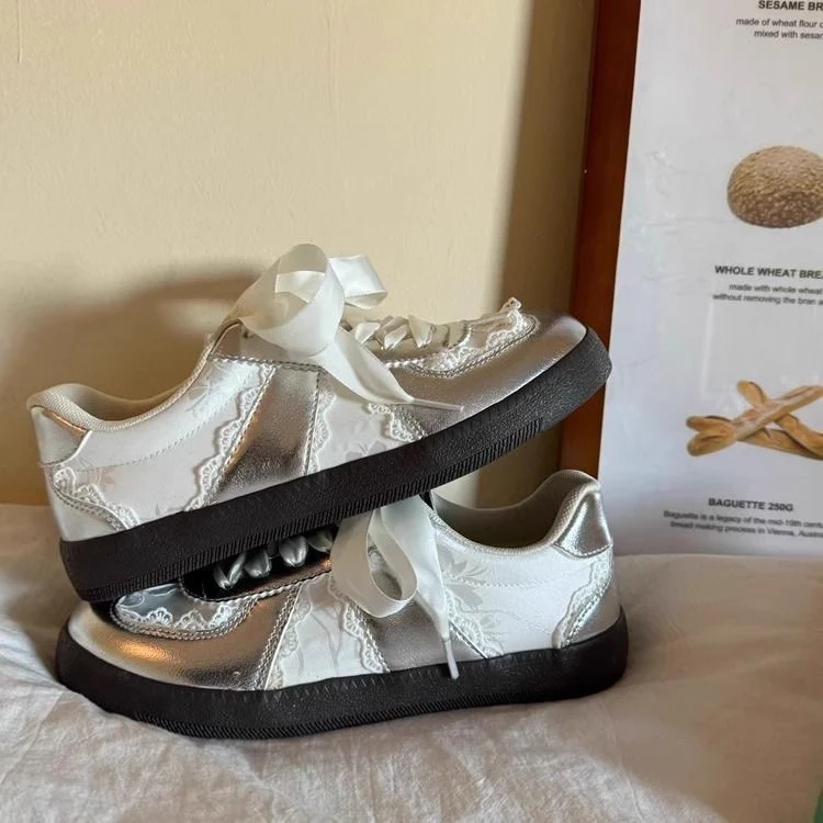 Damen Modische Sneakers mit eleganter Spitzenstruktur und komfortabler Sohle Heidi Mode - Image 6