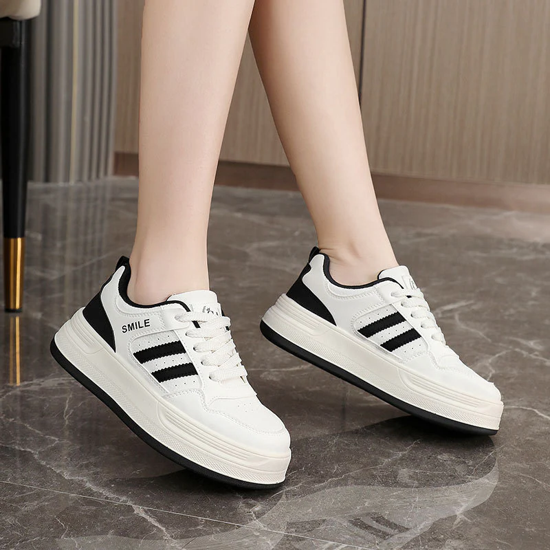Damen modische Sneakers mit ergonomischer Dämpfung und atmungsaktiver Struktur Heidi Mode - Image 4
