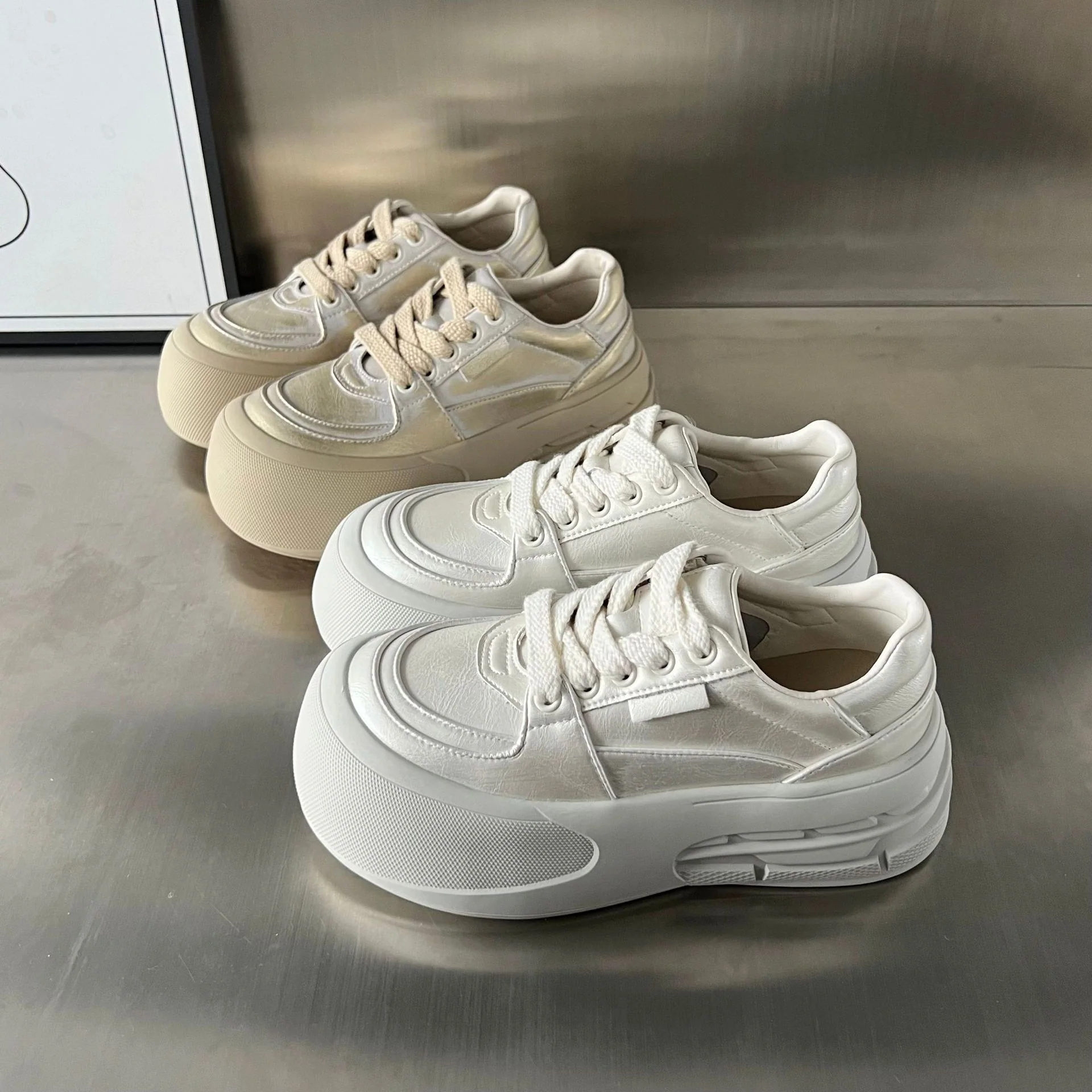 Damen modische Sneakers mit extragroßer Plateausohle und atmungsaktiver Mesh-Oberfläche Heidi Mode - Image 3