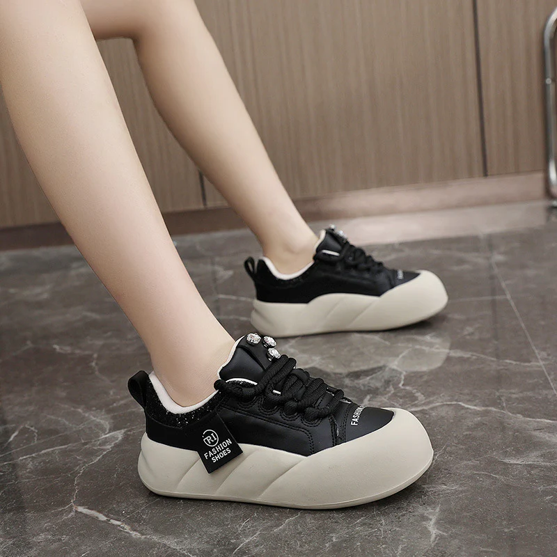 Damen Modische Sneakers mit funkelnden Akzenten und komfortablem Sohlenprofil Heidi Mode - Image 4