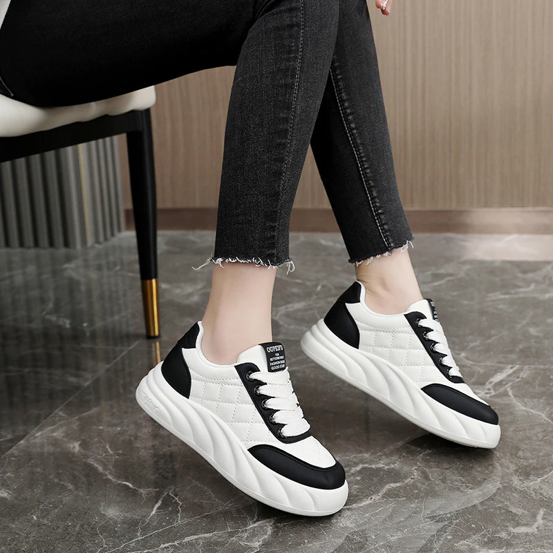Damen modische Sneakers mit gepolstertem Sohlenprofil und stilvollem Obermaterial Heidi Mode - Image 3