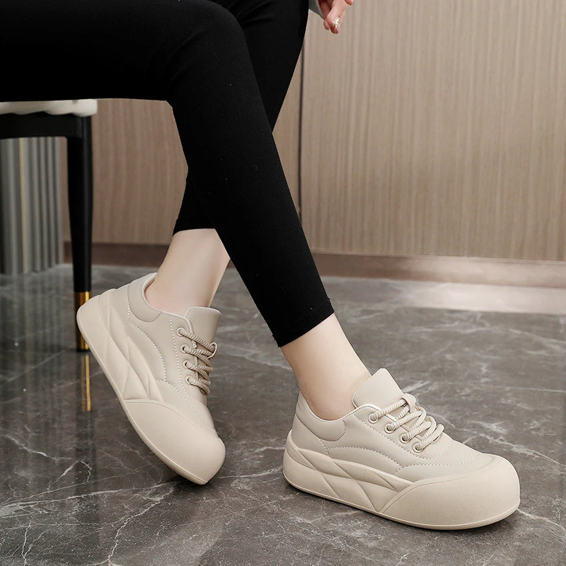 Damen modische Sneakers mit gepolsterter Laufsohle und stabiler Obermaterialstruktur Heidi Mode - Image 4