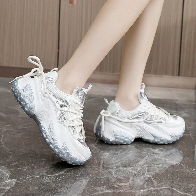 Damen modische Sneakers mit glänzenden Akzenten und stoßdämpfendem Sohlenprofil Heidi Mode - Image 4