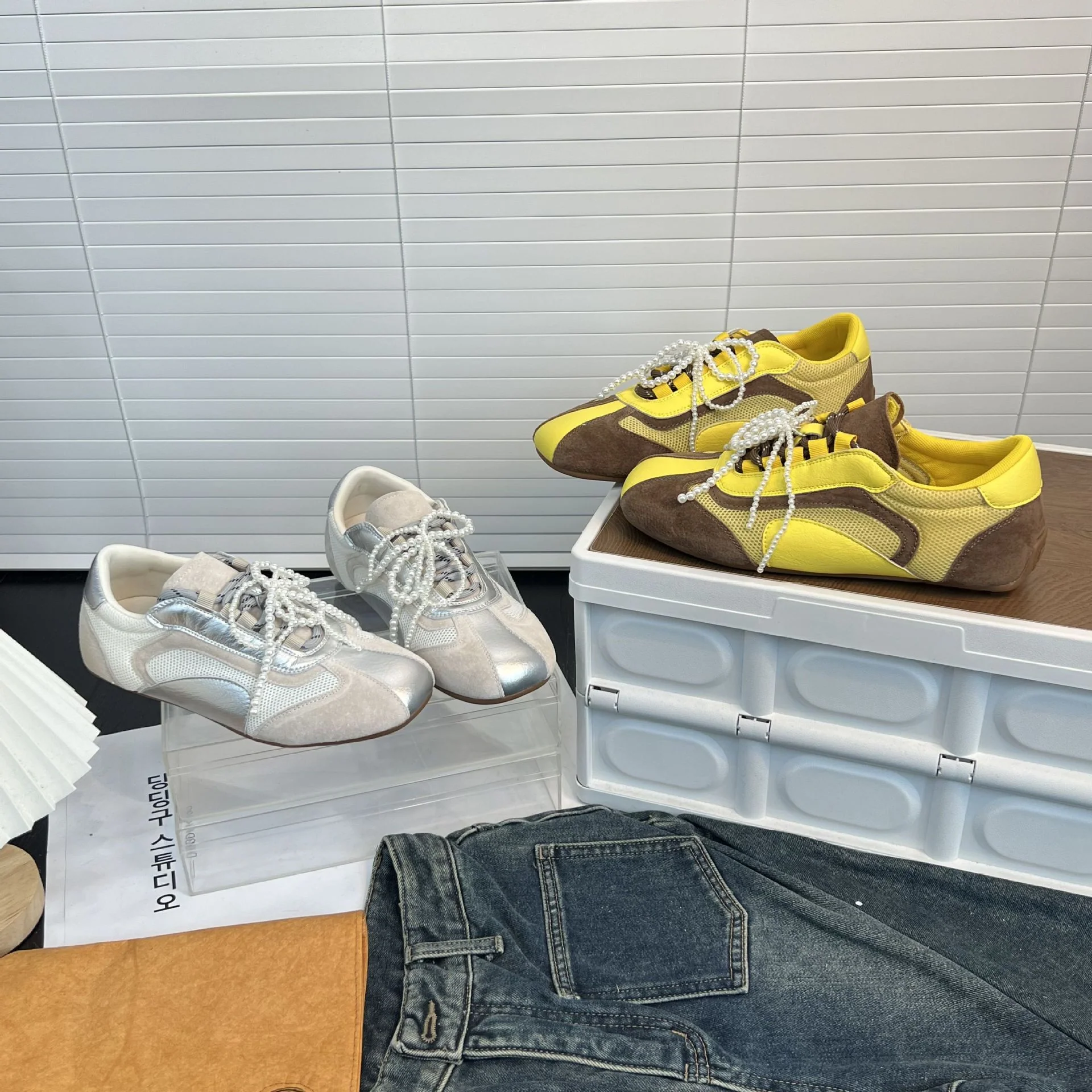 Damen modische Sneakers mit innovativem Perlen-Detail und atmungsaktivem Mesh-Heidi Mode - Image 3