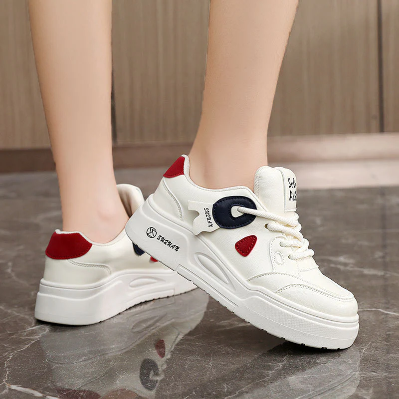 Damen modische Sneakers mit komfortabler Dämpfung und trendigen Applikationen Heidi Mode - Image 4