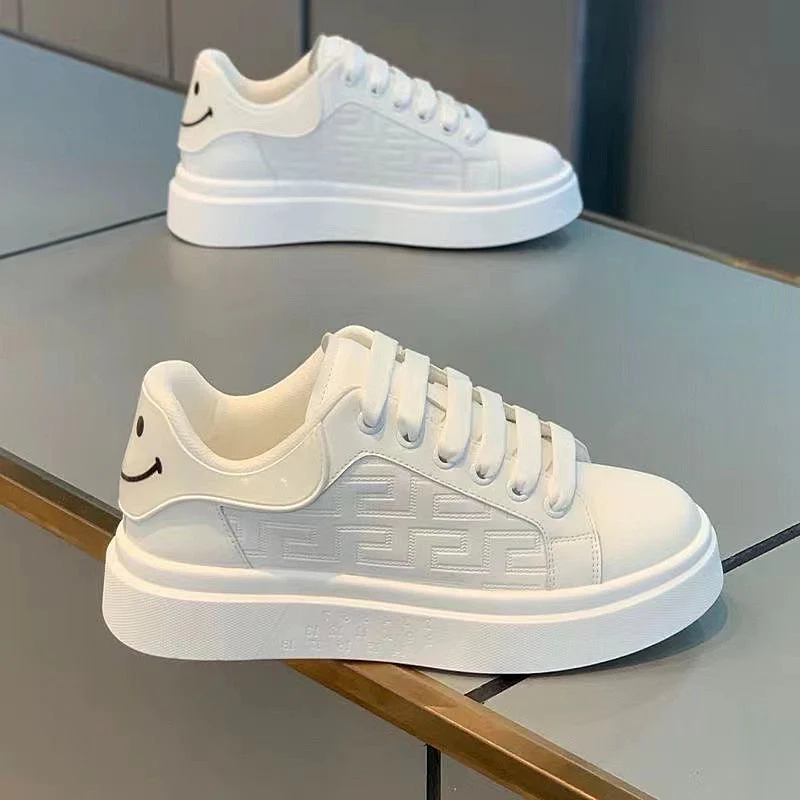 Damen Modische Sneakers mit lässigem Smiley-Design und hochkomfortabler Sohle Heidi Mode - Image 6