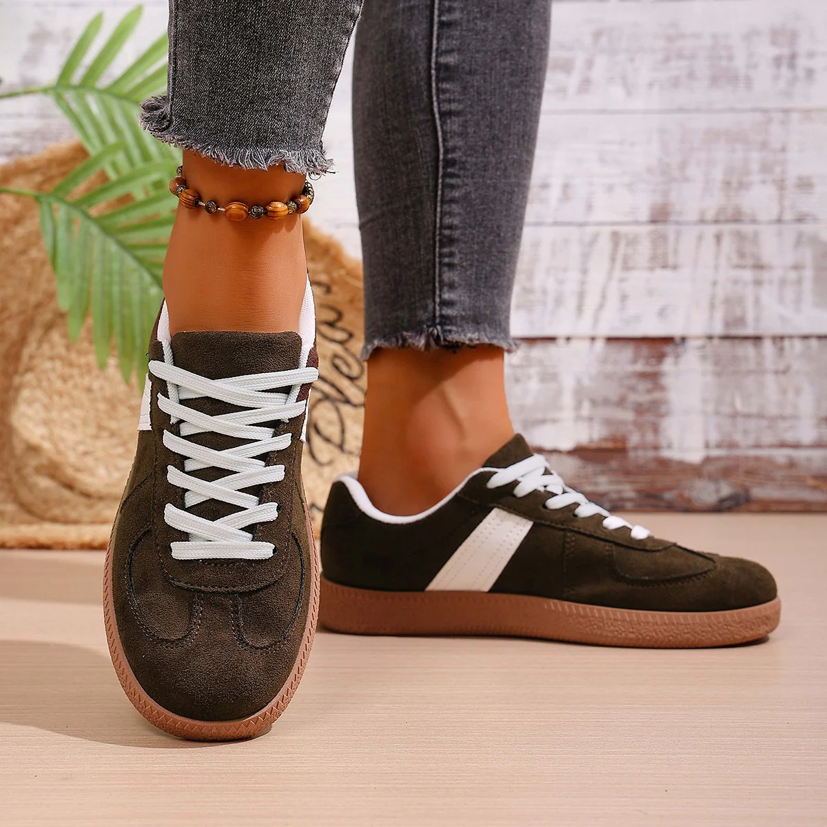 Damen Modische Sneakers mit sportlichem Design und atmungsaktiver Sohle Heidi Mode - Image 4