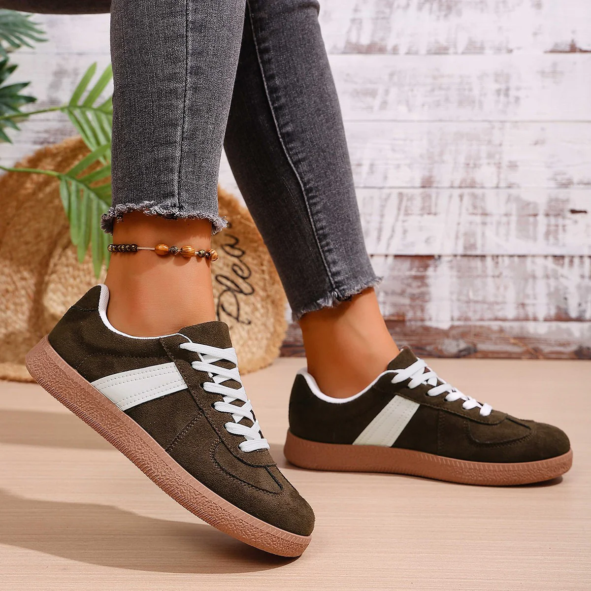 Damen Modische Sneakers mit sportlichem Design und atmungsaktiver Sohle Heidi Mode - Image 8