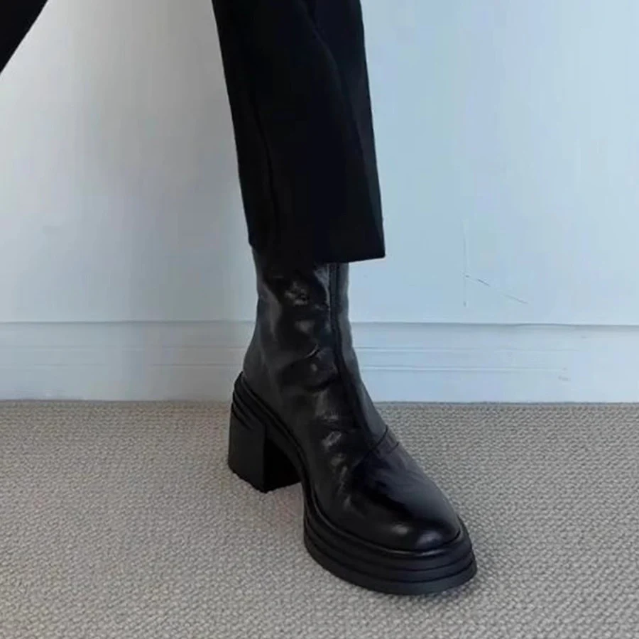 Damen Modische Stiefel mit Blockabsatz und glänzender Lederoberfläche Heidi Mode - Image 3