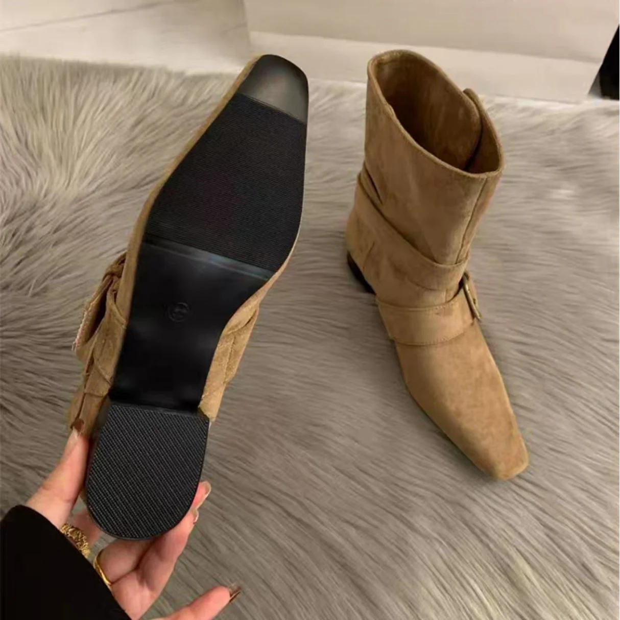 Damen Modische Stiefeletten mit dekorativen Schnallen von Heidi Mode - Image 4