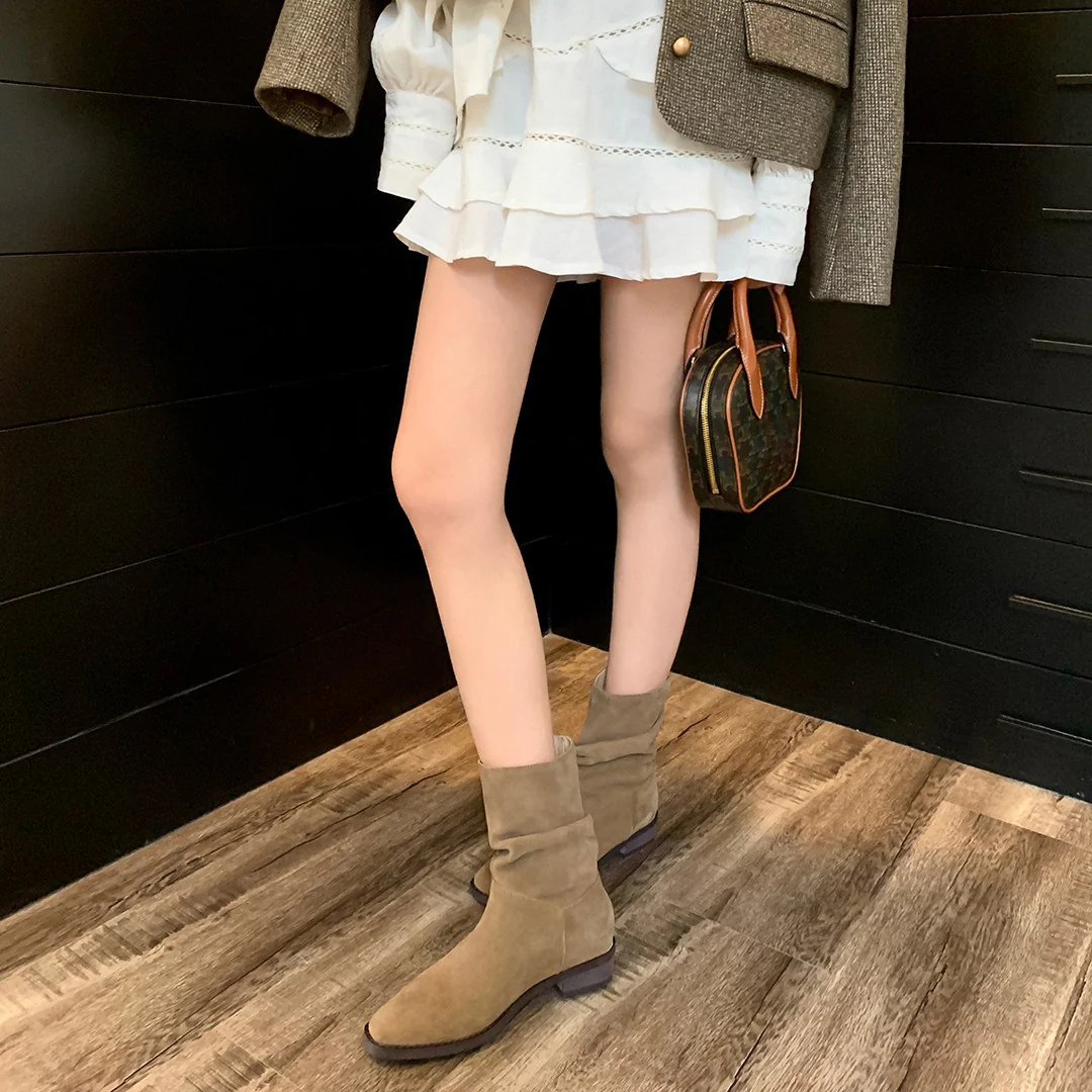 Damen modische Stiefeletten mit gerafftem Design und bequemem Blockabsatz Heidi Mode - Image 2