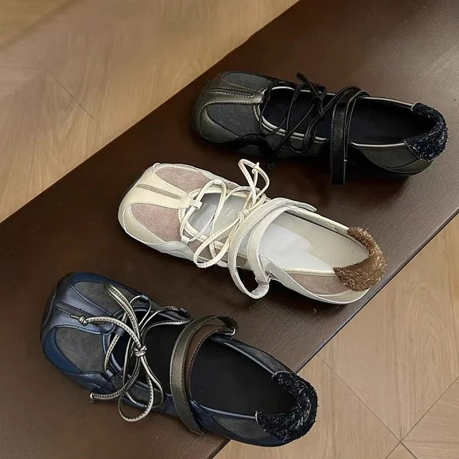 Damen modische und komfortable Ballerinas mit verstellbarem Riemchen-System Heidi Mode - Image 2