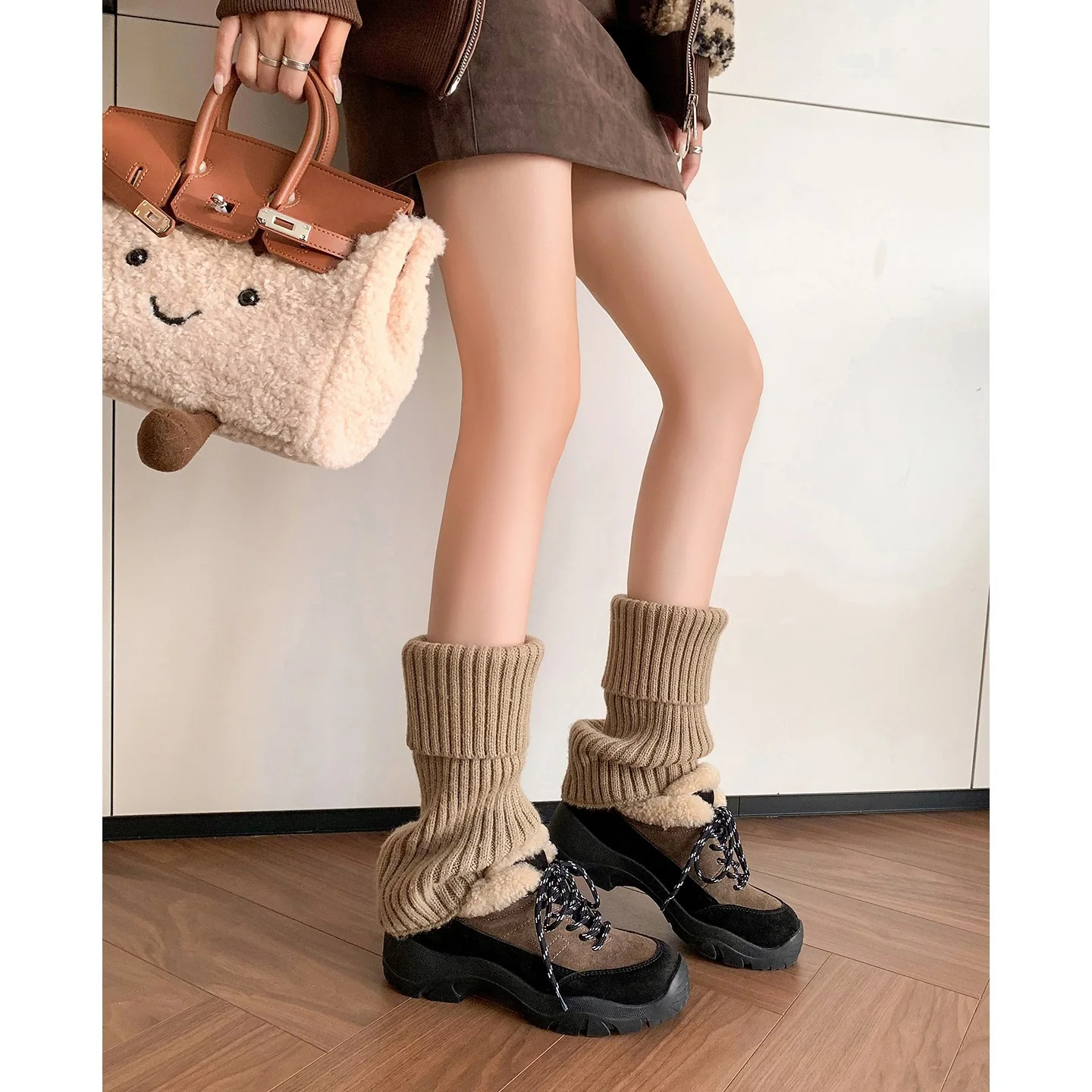 Damen modische Winterboots mit flauschigem Innenfutter und flexiblem Schnürsystem Heidi Mode - Image 4
