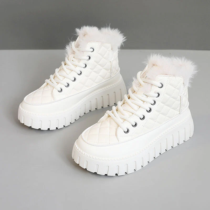 Damen Modische Winterstiefel mit kuscheligem Fellbesatz und rutschfester Sohle Heidi Mode - Image 6