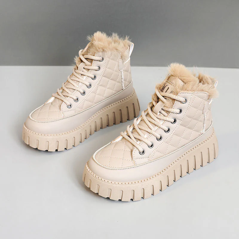 Damen Modische Winterstiefel mit kuscheligem Fellbesatz und rutschfester Sohle Heidi Mode - Image 8