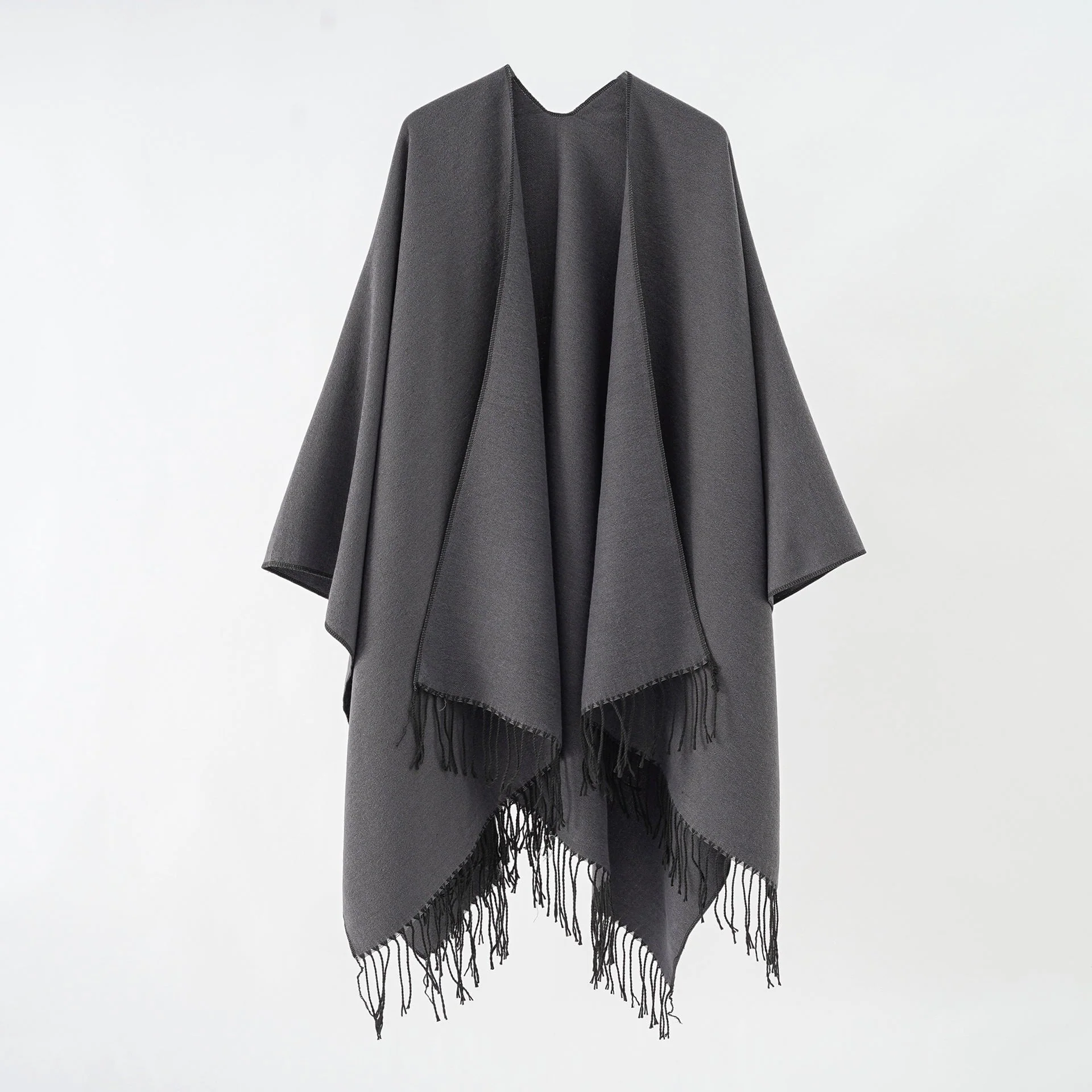 Damen Modischer Fransen-Poncho Aus Weichem Material mit Luxuriösem Fall Heidi-Mode - Image 2