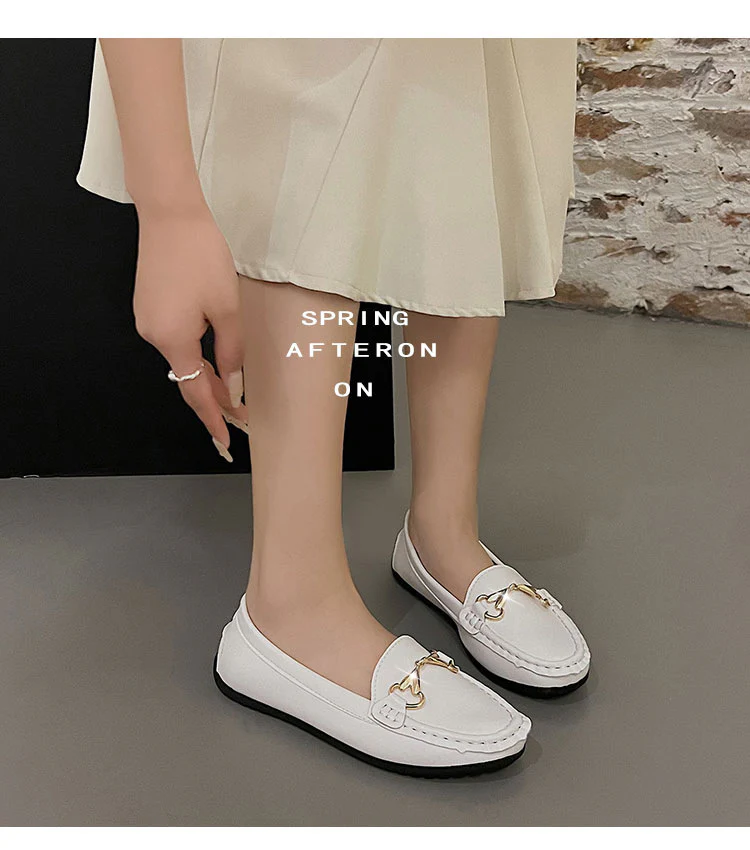 Damen Mokassin-Slipper mit modischen goldenen Akzenten Heidi Mode - Image 9