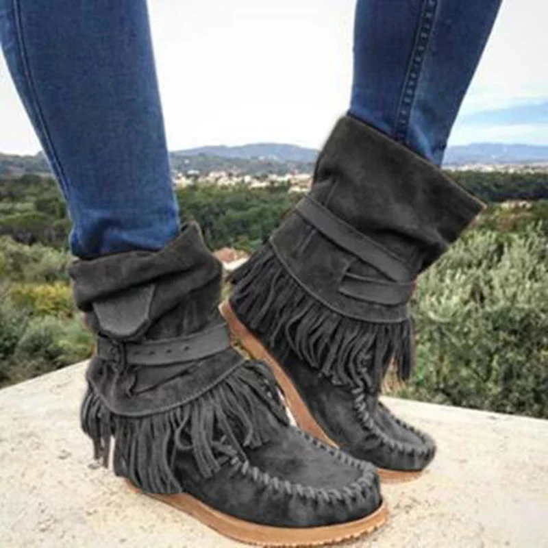 Damen Mokassin-Stiefel mit fransigen Details und modischer Schnalle Heidi Mode - Image 6