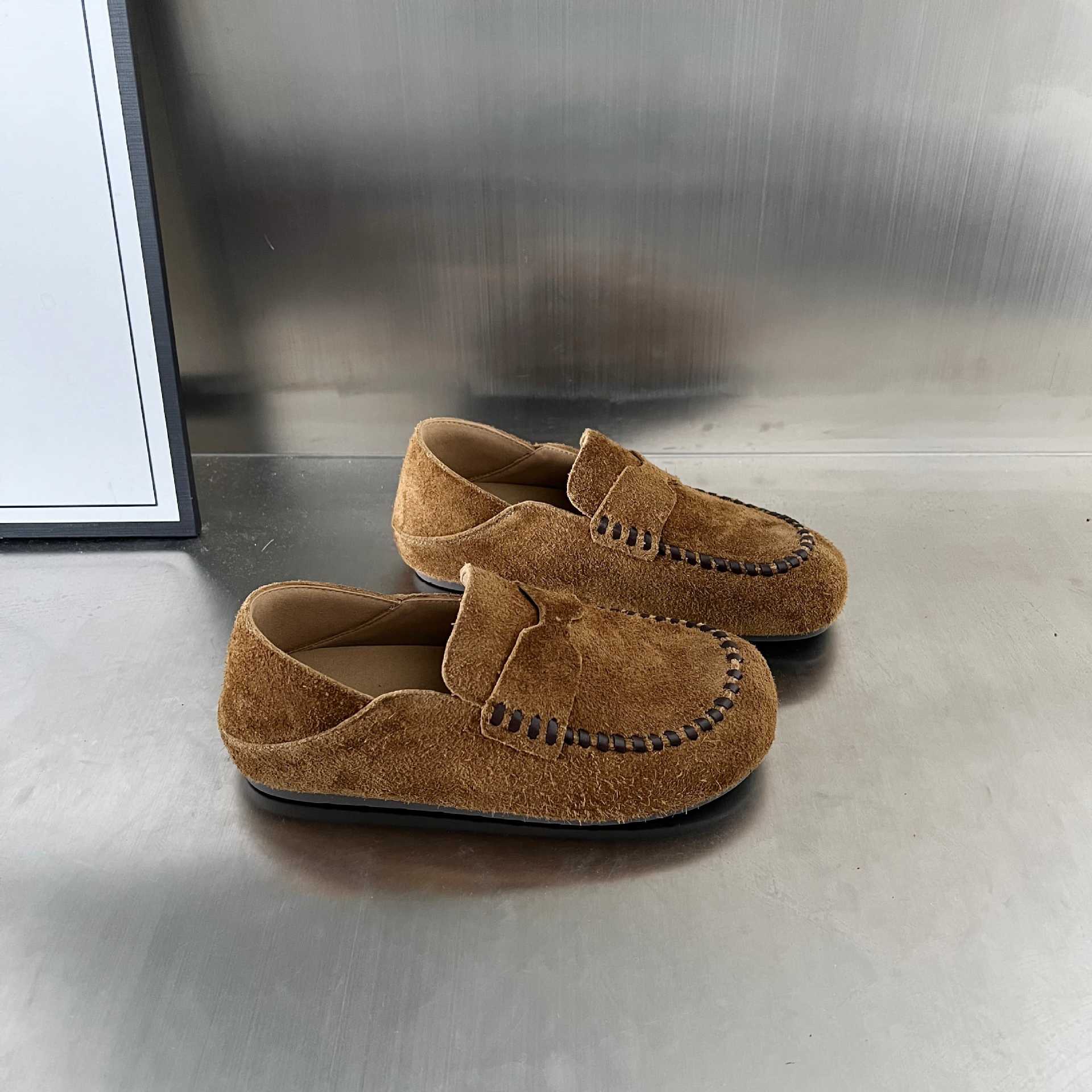 Damen Mokassins aus hochwertigem Wildleder mit modischer Schleifenverzierung Heidi Mode - Image 5