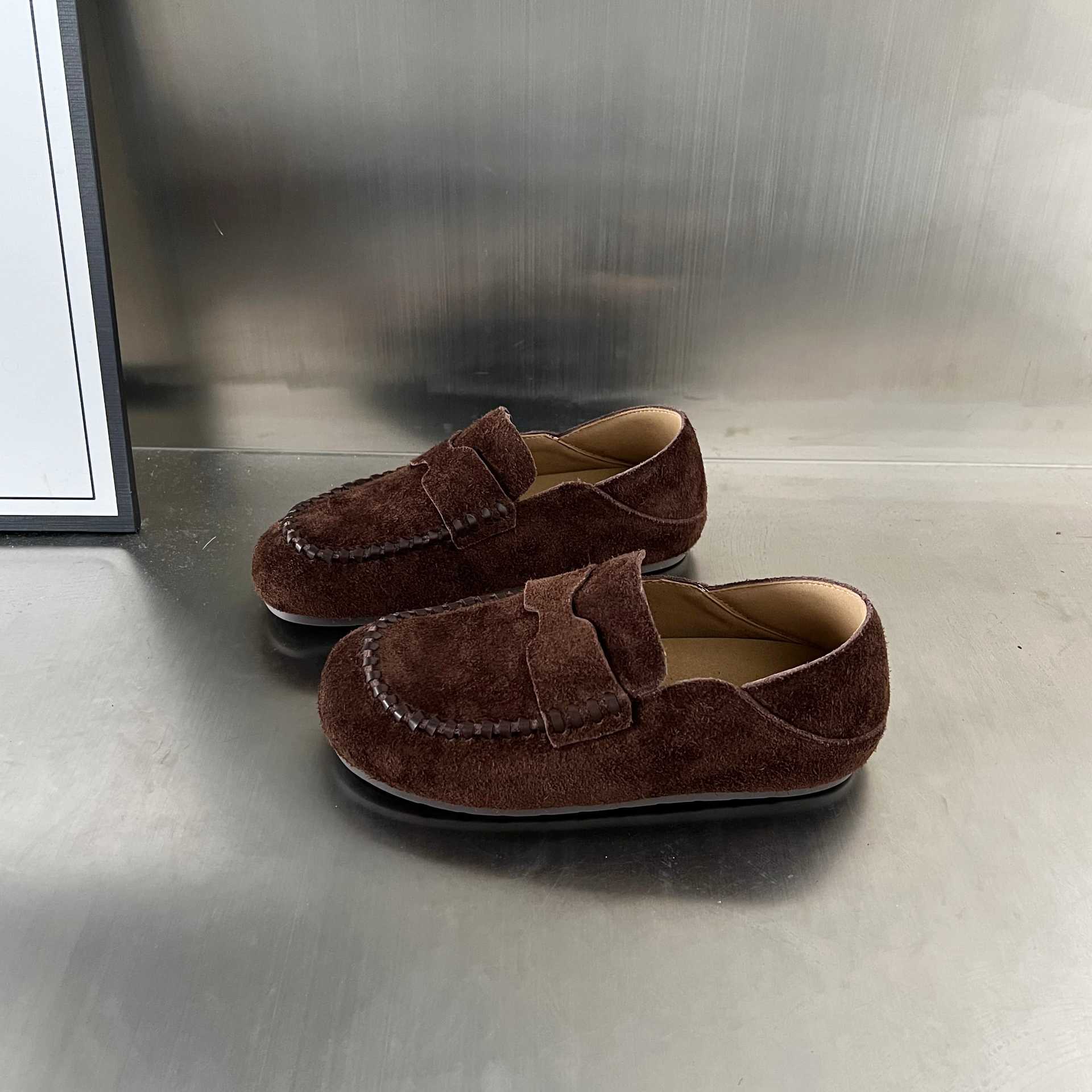 Damen Mokassins aus hochwertigem Wildleder mit modischer Schleifenverzierung Heidi Mode - Image 6