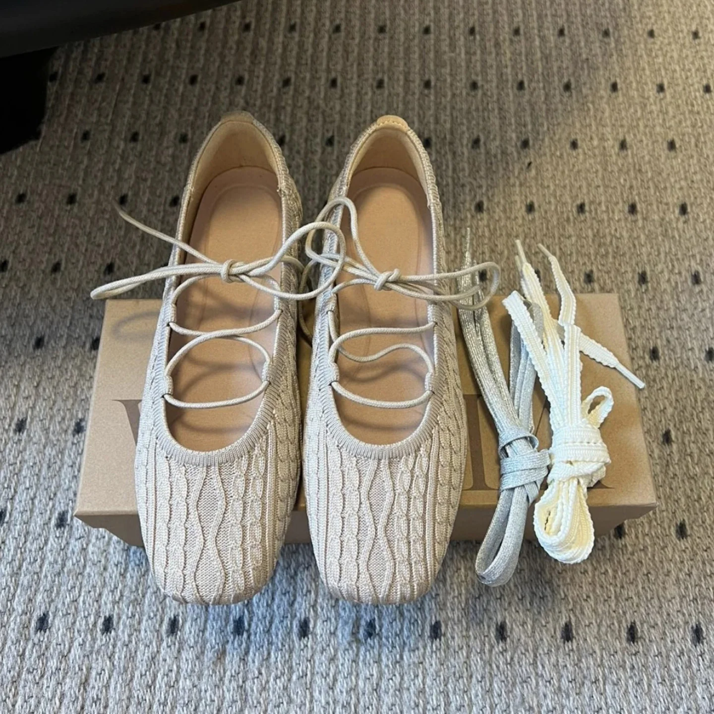 Damen Mokassins mit elastischem Riemendesign und komfortablem Fußbett Heidi Mode - Image 2